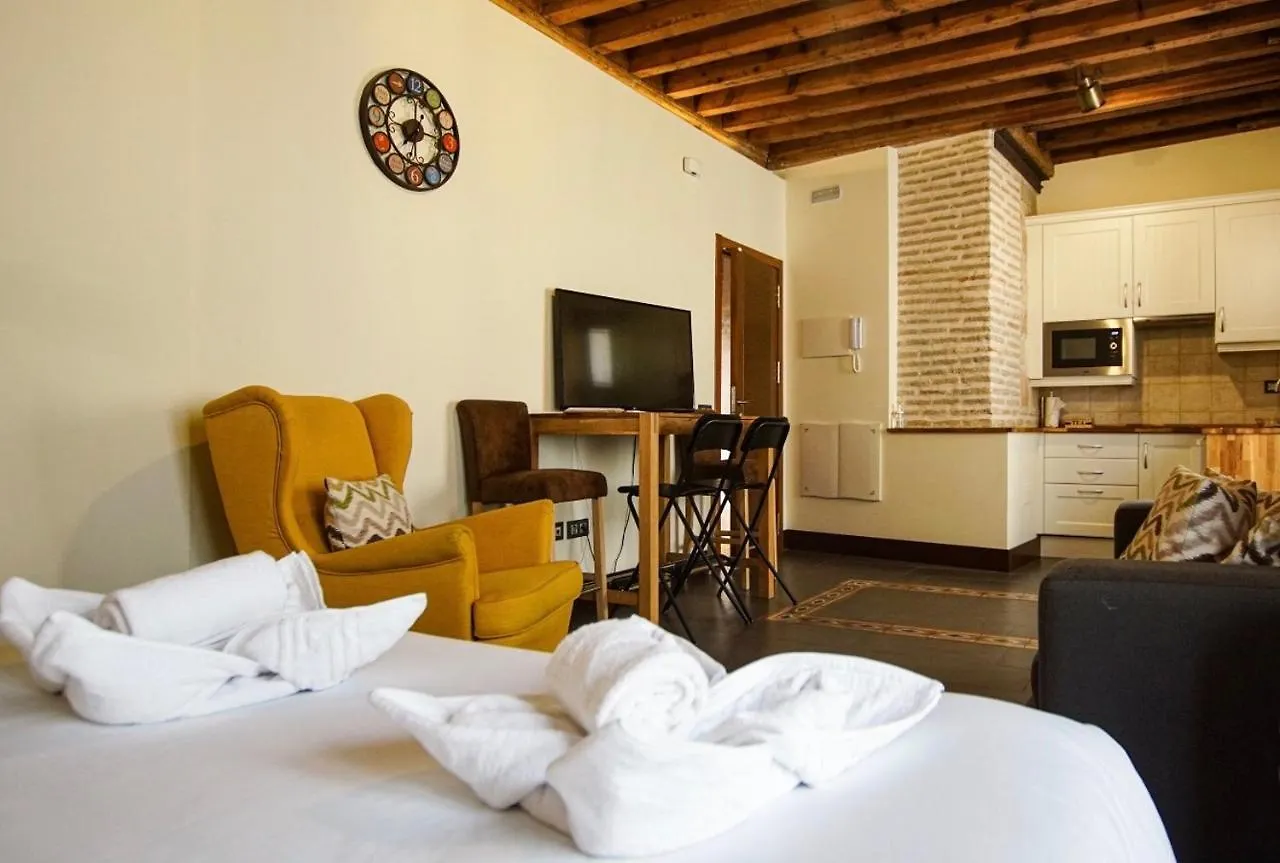 Tiempo De Toledo Aparthotel